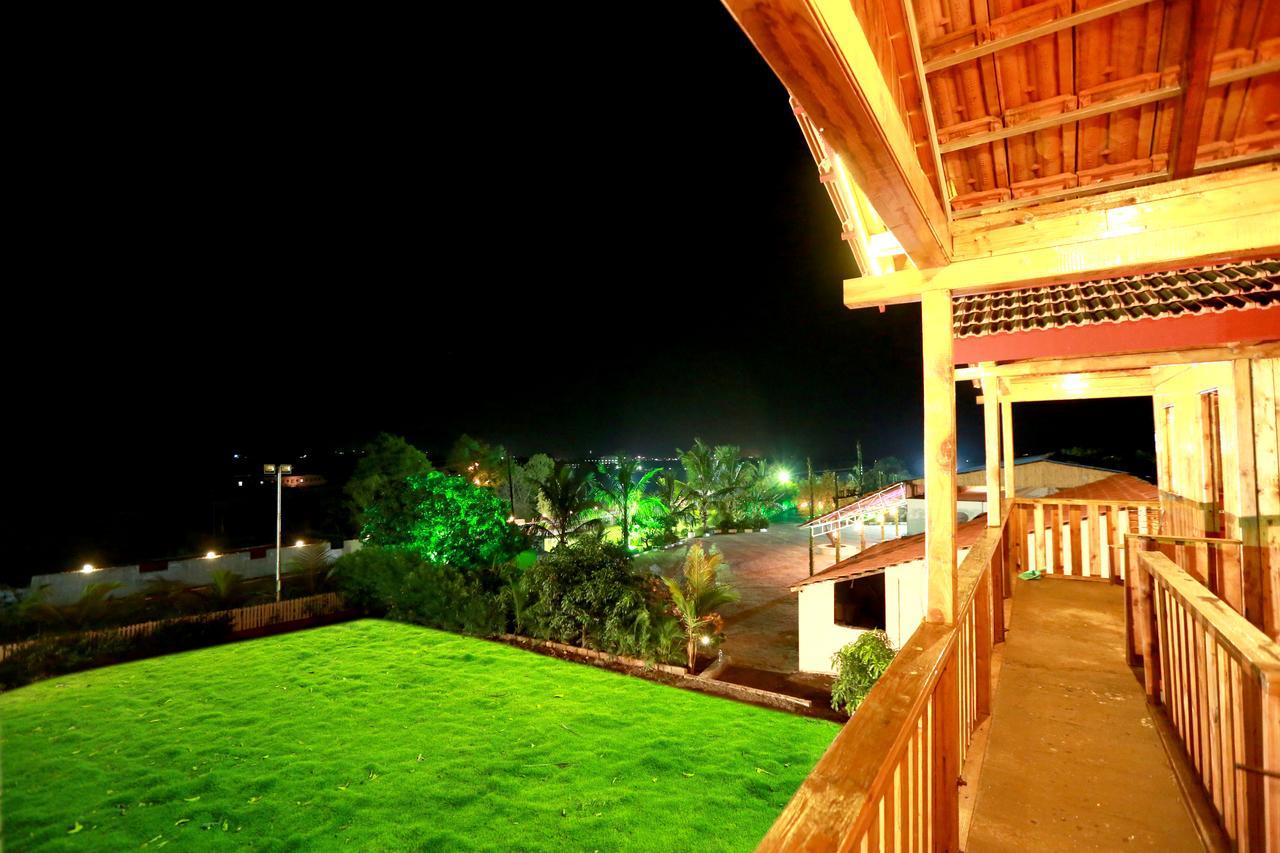 Mount Machi Resort Pune Exterior foto